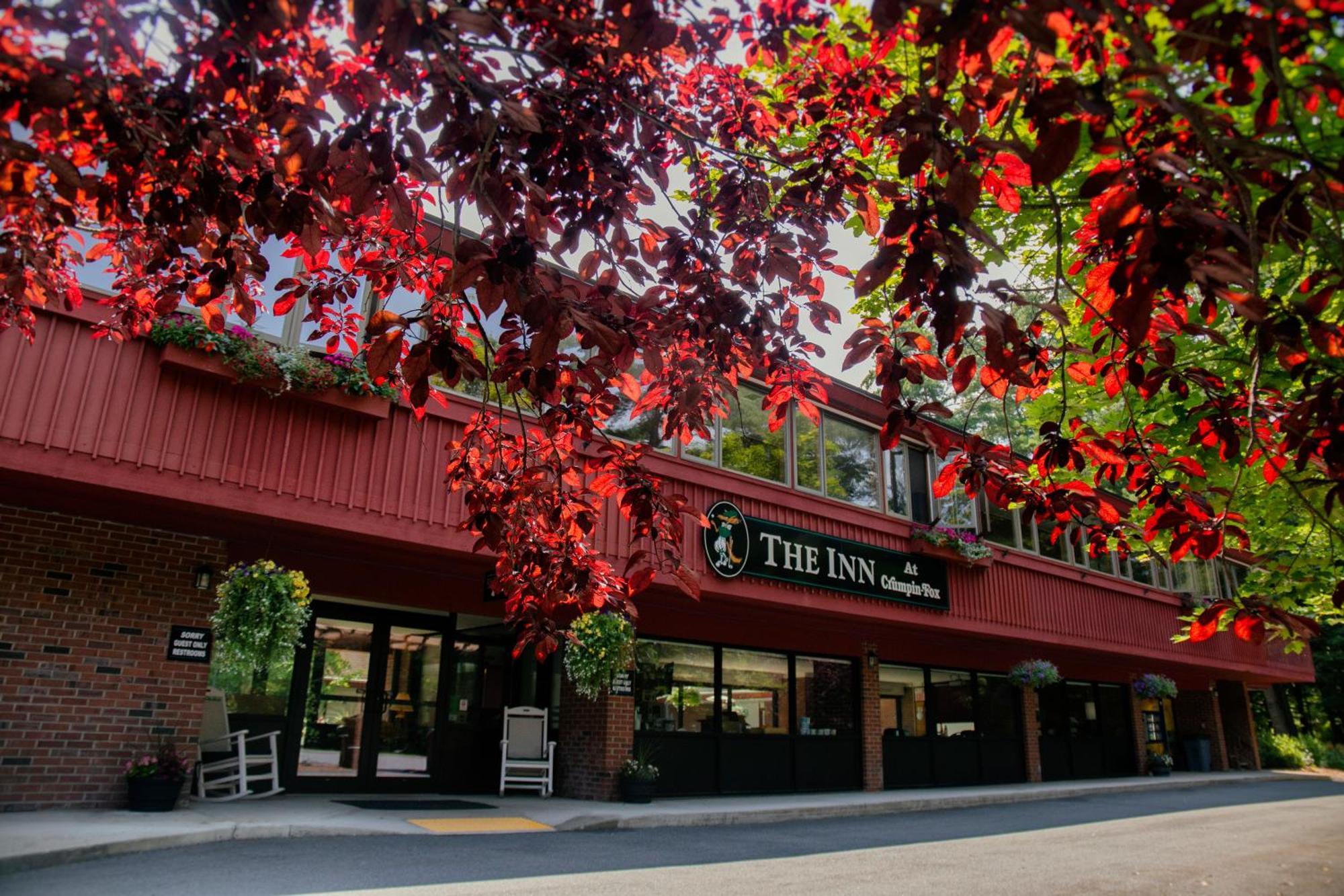 The Inn At Crumpin-Fox Bernardston Exteriér fotografie